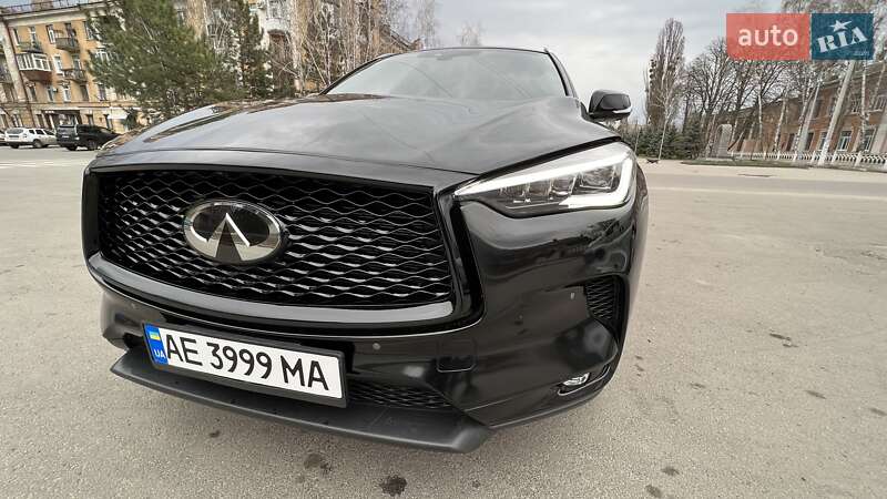 Внедорожник / Кроссовер Infiniti QX50 2020 в Новомосковске