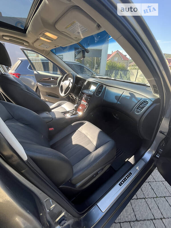 Позашляховик / Кросовер Infiniti QX50 2013 в Борисполі