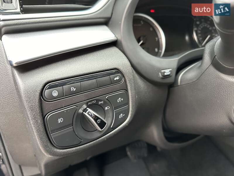 Внедорожник / Кроссовер Infiniti QX50 2018 в Киеве