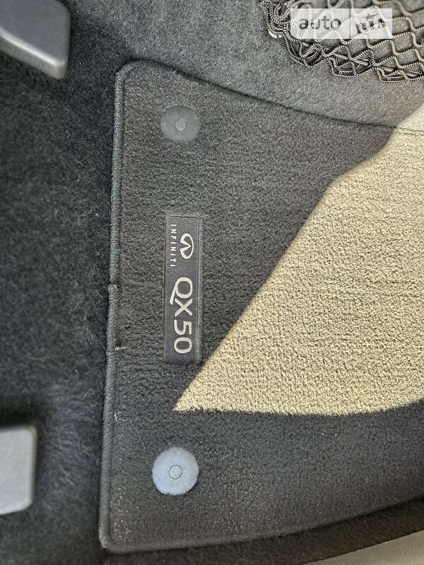 Позашляховик / Кросовер Infiniti QX50 2020 в Житомирі