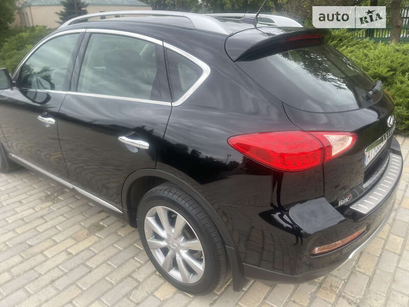 Внедорожник / Кроссовер Infiniti QX50 2017 в Белой Церкви