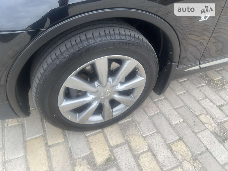 Внедорожник / Кроссовер Infiniti QX50 2017 в Белой Церкви