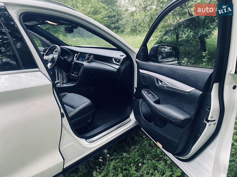 Внедорожник / Кроссовер Infiniti QX50 2022 в Киеве