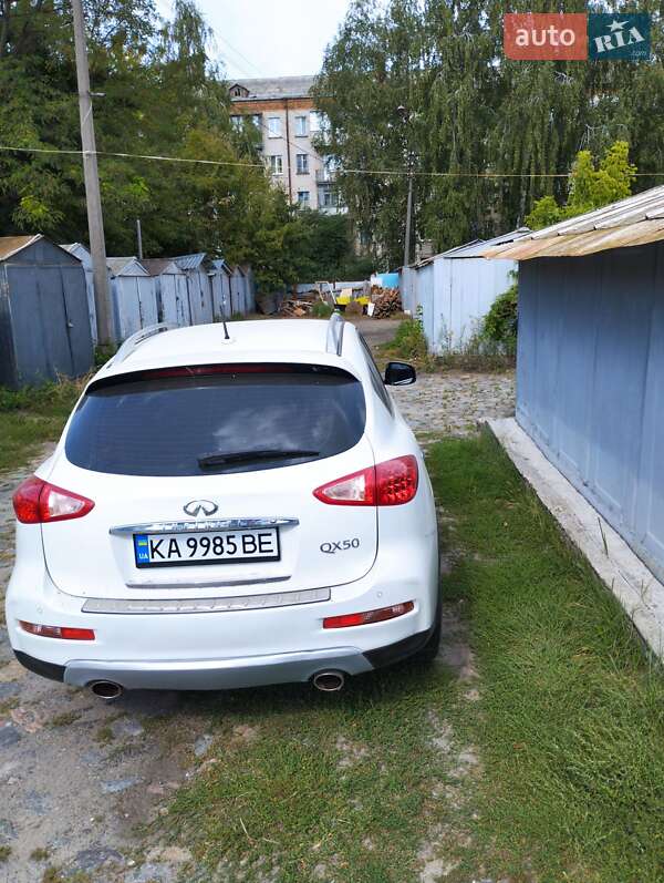 Внедорожник / Кроссовер Infiniti QX50 2017 в Киеве