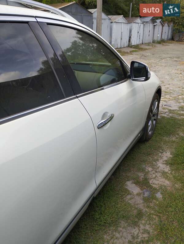 Внедорожник / Кроссовер Infiniti QX50 2017 в Киеве