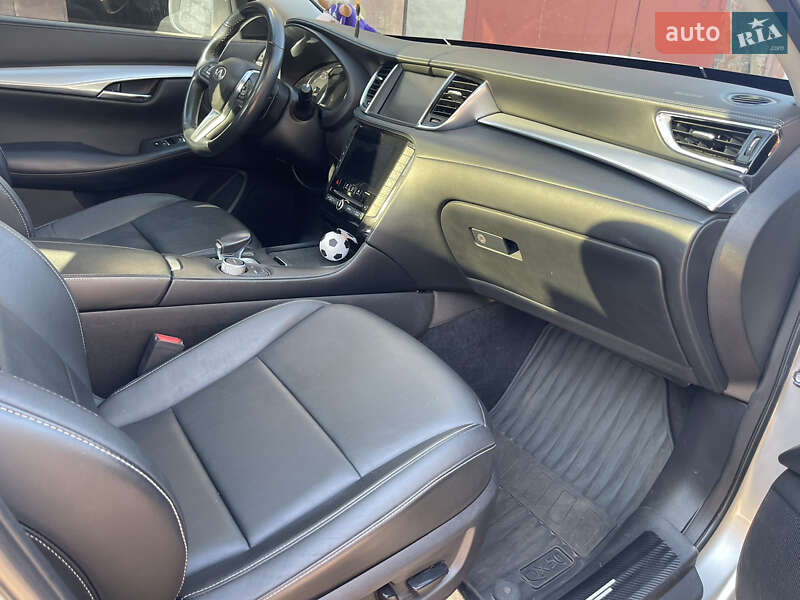 Внедорожник / Кроссовер Infiniti QX50 2019 в Киеве