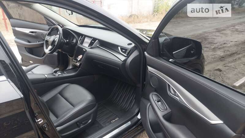 Внедорожник / Кроссовер Infiniti QX50 2019 в Змиеве фото 14 Внедорожник / Кроссовер Infiniti QX50 2019 в Змиеве