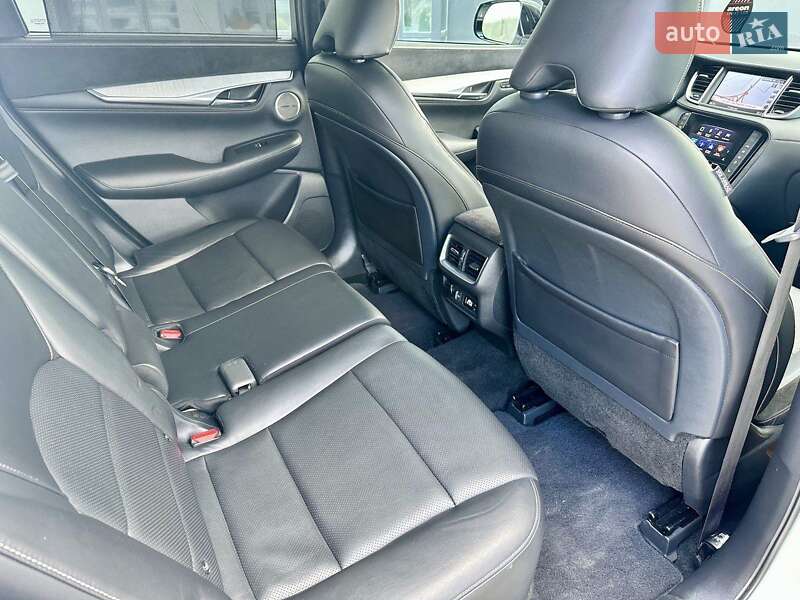 Позашляховик / Кросовер Infiniti QX50 2018 в Львові