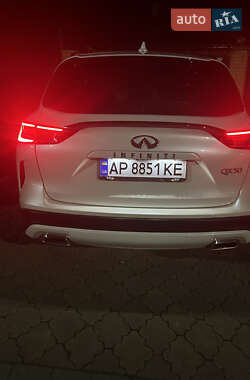 Позашляховик / Кросовер Infiniti QX50 2021 в 