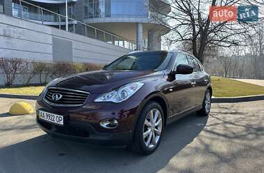 Позашляховик / Кросовер Infiniti QX50 2015 в Києві