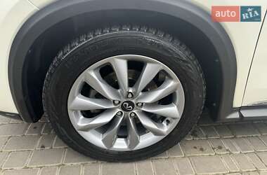 Внедорожник / Кроссовер Infiniti QX50 2018 в 