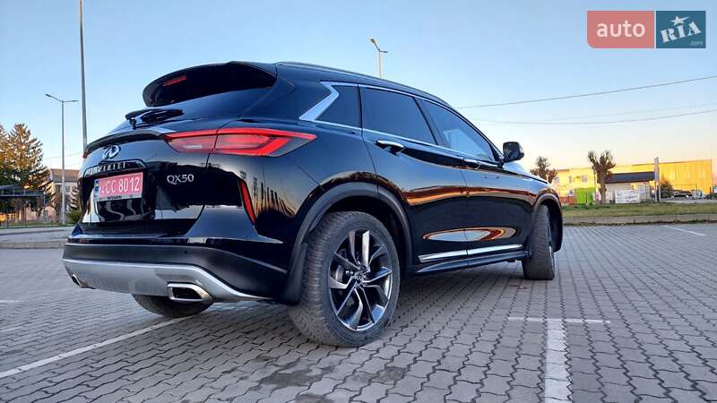 Внедорожник / Кроссовер Infiniti QX50 2018 в Бродах