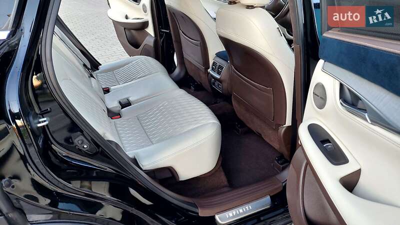 Внедорожник / Кроссовер Infiniti QX50 2018 в Бродах