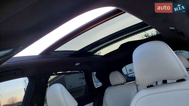 Внедорожник / Кроссовер Infiniti QX50 2018 в Бродах