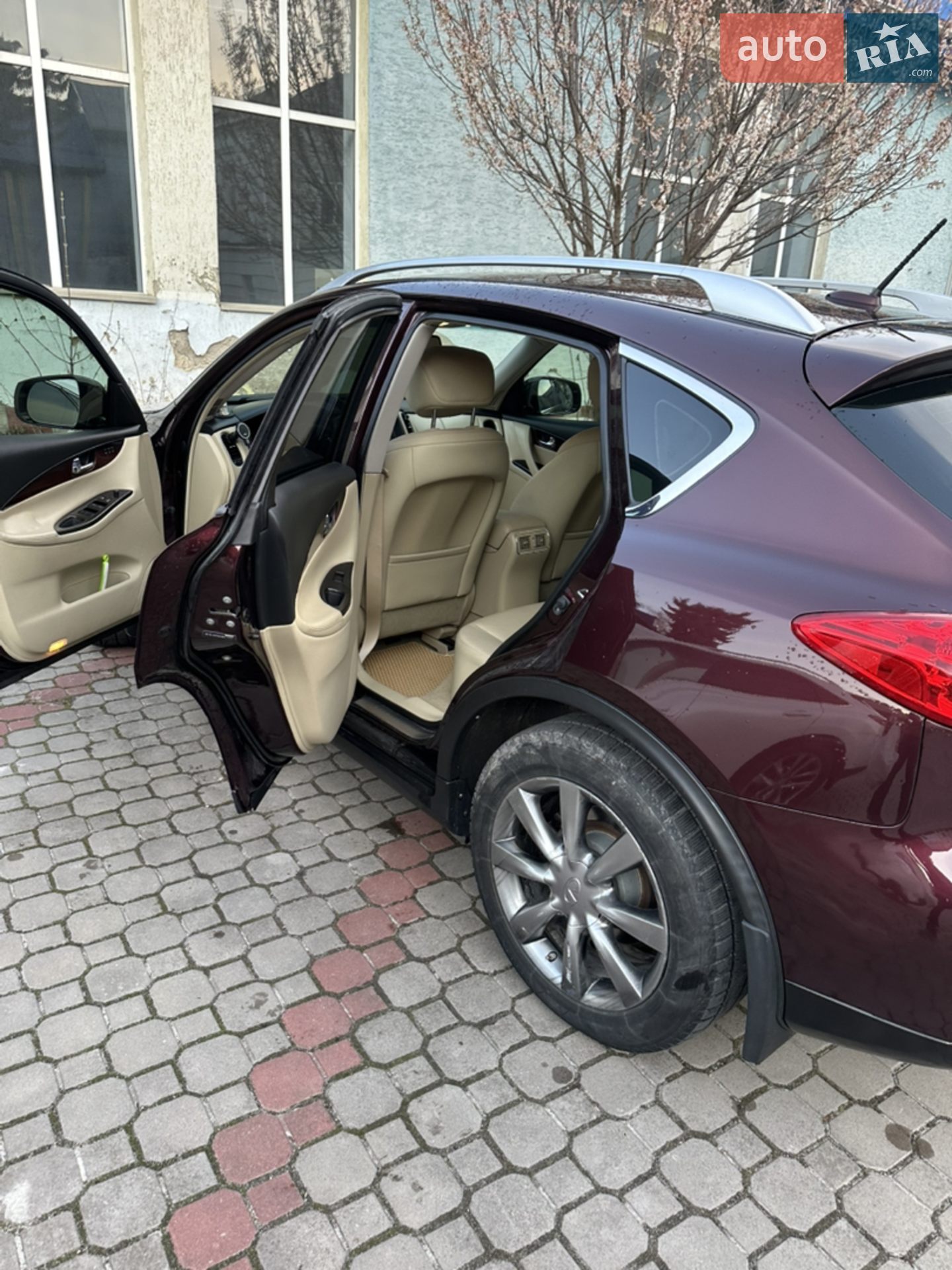 2017 Infiniti QX50 - мініатюра 4