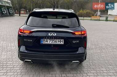 Внедорожник / Кроссовер Infiniti QX50 2019 в 