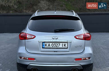 Внедорожник / Кроссовер Infiniti QX50 2017 в 