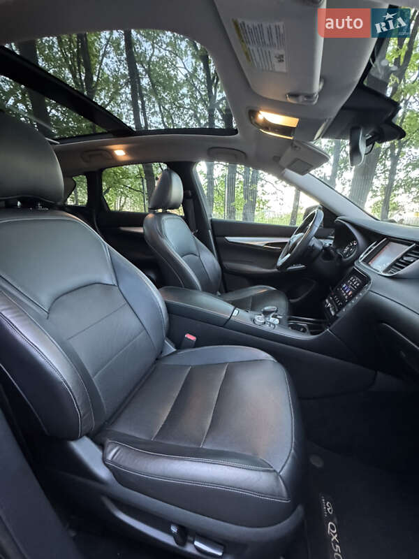 Внедорожник / Кроссовер Infiniti QX50 2018 в Чернигове