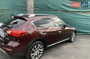 Внедорожник / Кроссовер Infiniti QX50 2017 в 