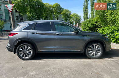 Внедорожник / Кроссовер Infiniti QX50 2019 в 