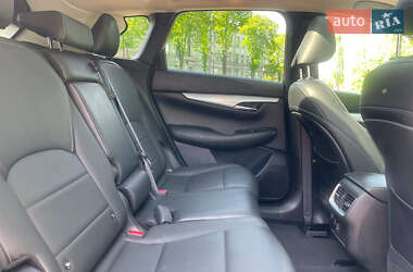 Внедорожник / Кроссовер Infiniti QX50 2019 в 