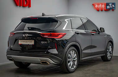 Внедорожник / Кроссовер Infiniti QX50 2019 в 