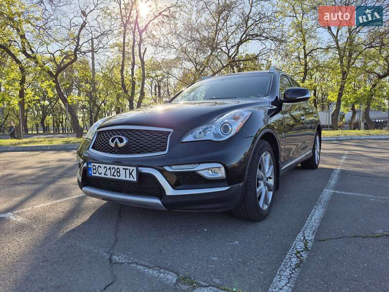 Позашляховик / Кросовер Infiniti QX50 2017 в Миколаєві
