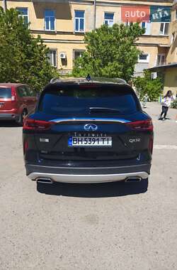 Внедорожник / Кроссовер Infiniti QX50 2018 в 
