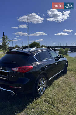 Внедорожник / Кроссовер Infiniti QX50 2016 в 
