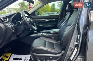 Внедорожник / Кроссовер Infiniti QX50 2019 в 