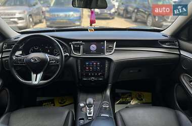 Внедорожник / Кроссовер Infiniti QX50 2019 в 