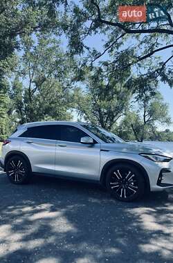 Позашляховик / Кросовер Infiniti QX50 2021 в 