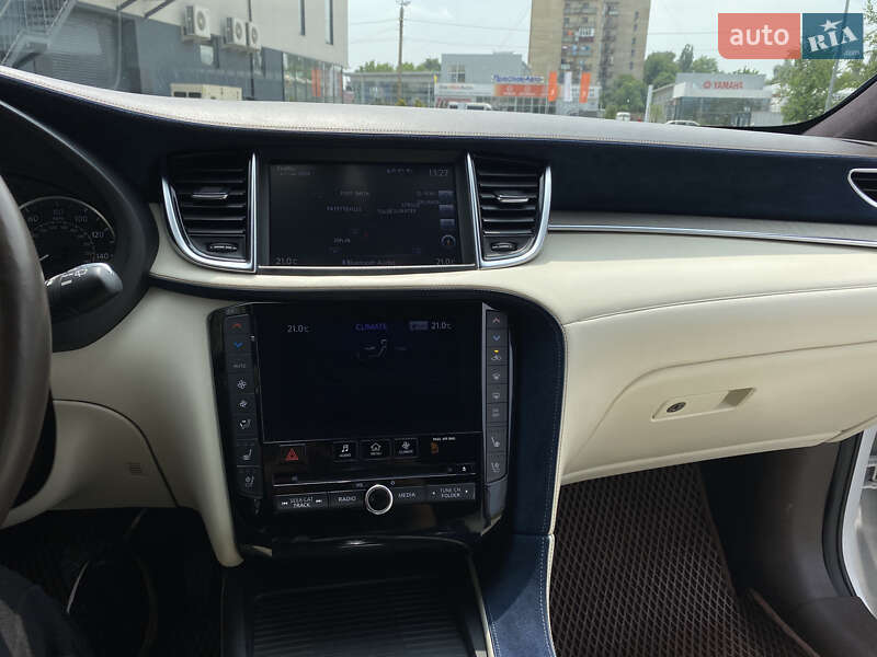 Внедорожник / Кроссовер Infiniti QX50 2019 в Хмельницком