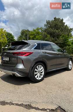 Внедорожник / Кроссовер Infiniti QX50 2018 в 