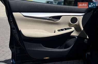 Позашляховик / Кросовер Infiniti QX50 2020 в 