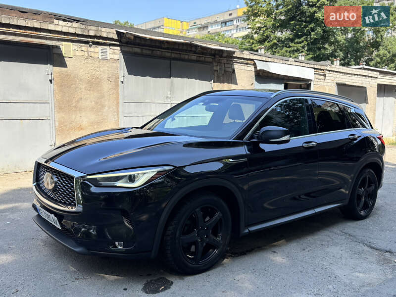 Позашляховик / Кросовер Infiniti QX50 2018 в 