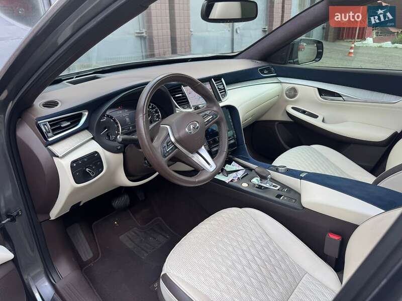 Внедорожник / Кроссовер Infiniti QX50 2018 в Одессе