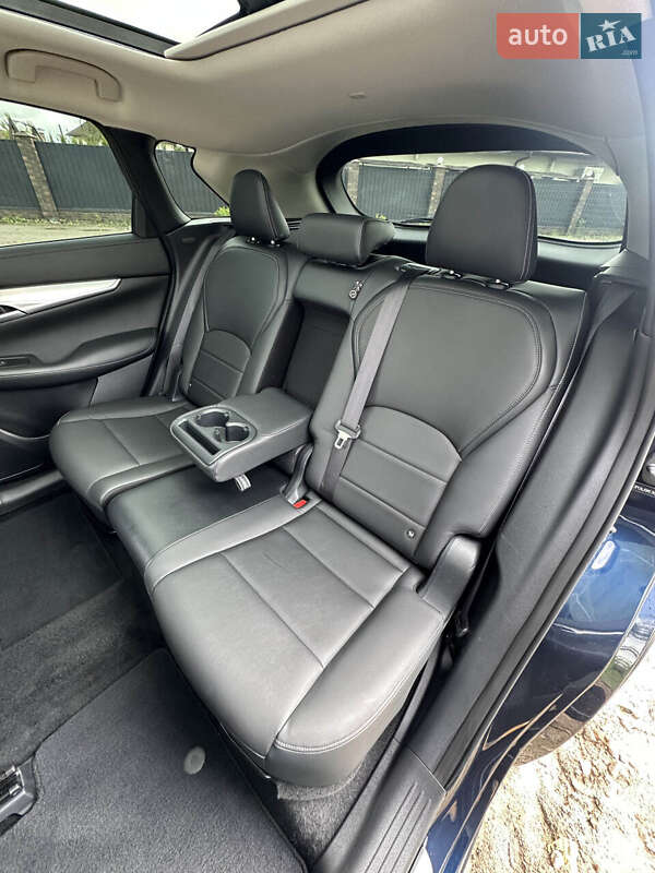 Позашляховик / Кросовер Infiniti QX50 2019 в Білогородці