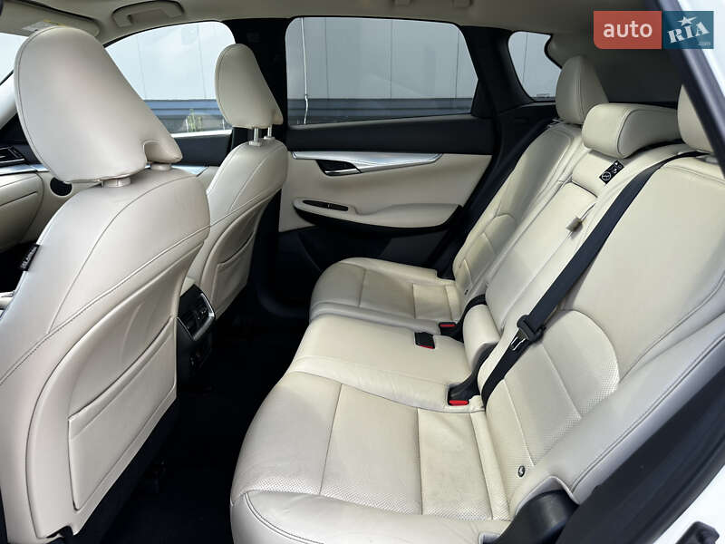 Внедорожник / Кроссовер Infiniti QX50 2019 в Киеве