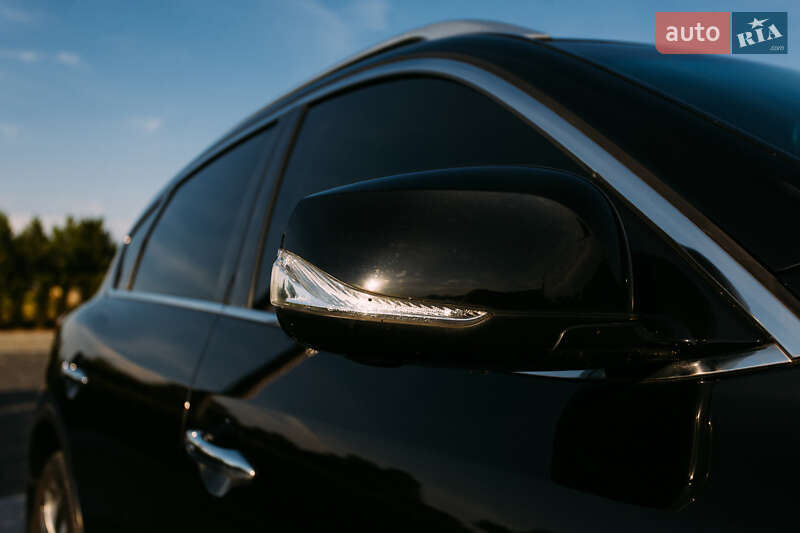 Внедорожник / Кроссовер Infiniti QX50 2017 в Ивано-Франковске