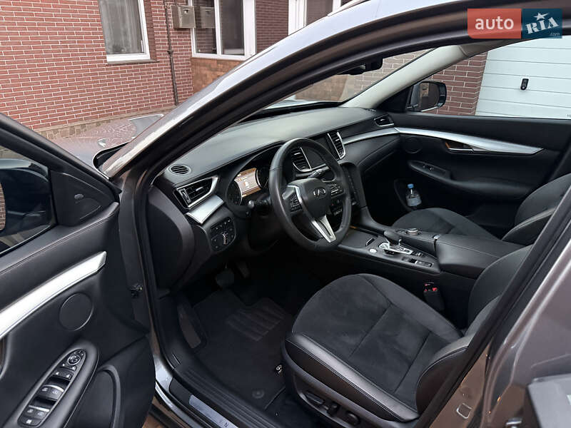 Внедорожник / Кроссовер Infiniti QX50 2019 в Киеве