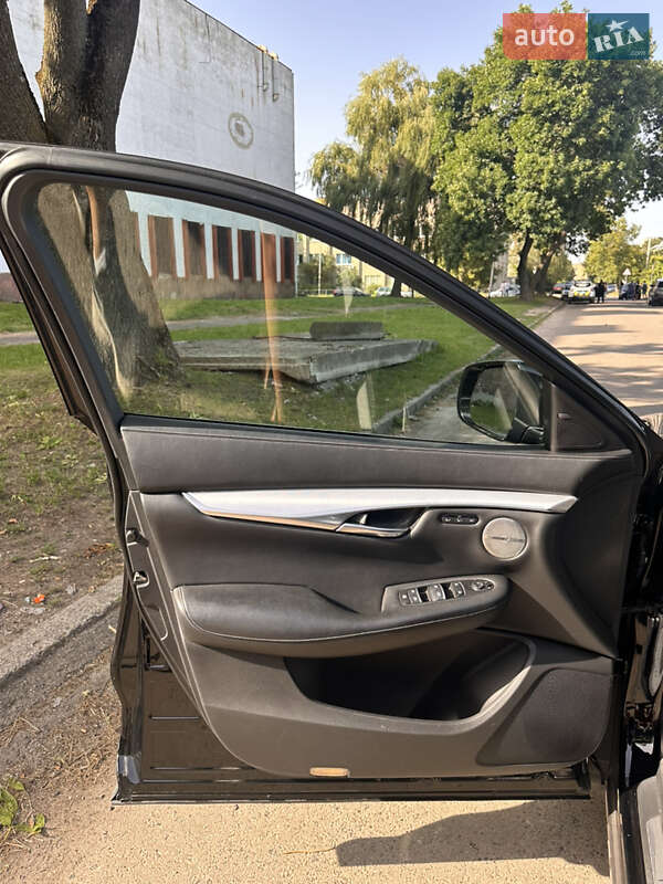 Позашляховик / Кросовер Infiniti QX50 2018 в Львові