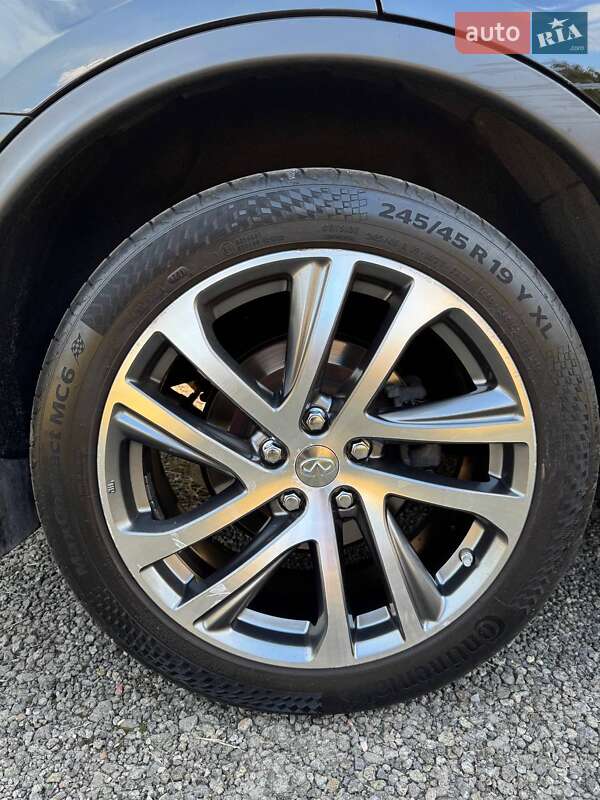 Позашляховик / Кросовер Infiniti QX50 2017 в Києві