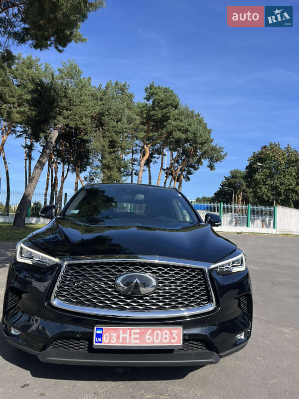 Внедорожник / Кроссовер Infiniti QX50 2019 в Вараше
