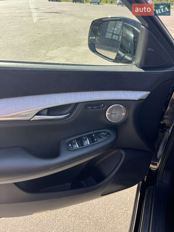 Внедорожник / Кроссовер Infiniti QX50 2019 в Вараше