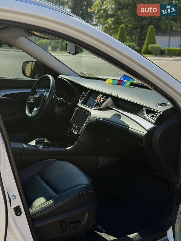 Внедорожник / Кроссовер Infiniti QX50 2020 в Измаиле