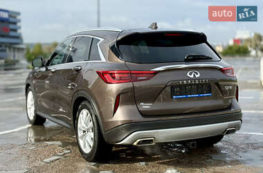 Внедорожник / Кроссовер Infiniti QX50 2018 в 