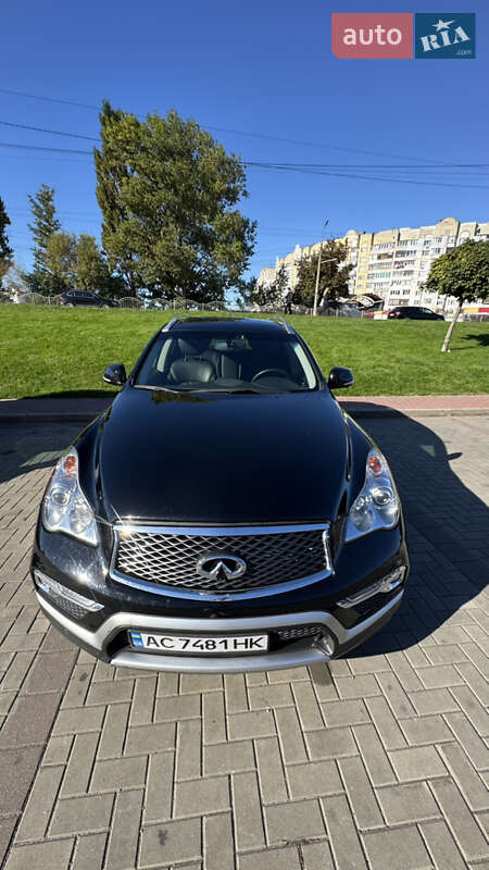 Внедорожник / Кроссовер Infiniti QX50 2017 в Маневичах