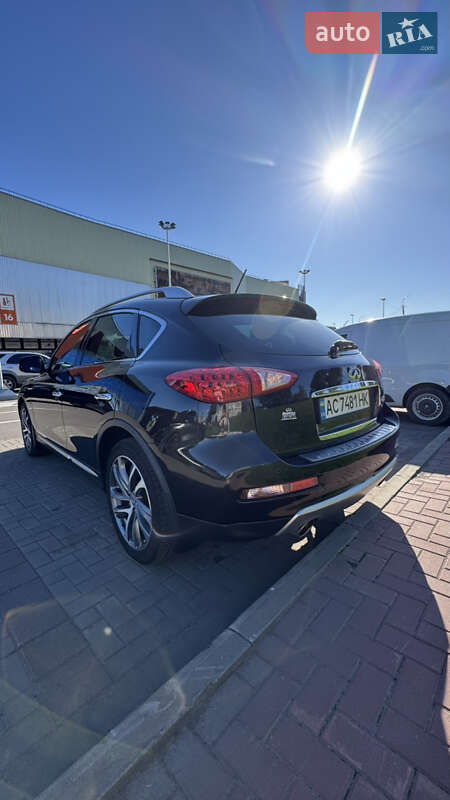 Внедорожник / Кроссовер Infiniti QX50 2017 в Маневичах