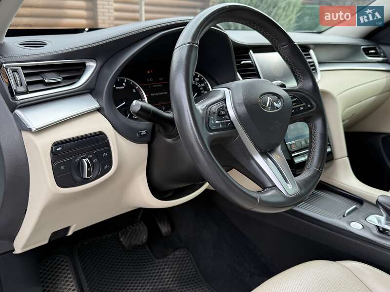 Внедорожник / Кроссовер Infiniti QX50 2018 в Киеве